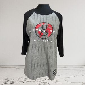 Garth Brooks World Tour Gray and Black Baseball Tee Size Med